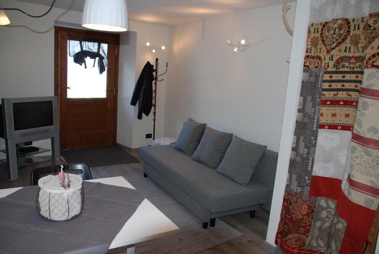 Maison Grivon Incanto E Vista Sulla Valle Villa Charvensod Eksteriør bilde